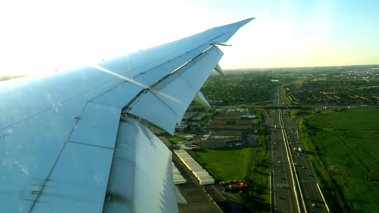 KLM Royal Dutch Airlines Boeing 787-9 Wing View Landing at Toronto Pearson Airport | Seat 25K