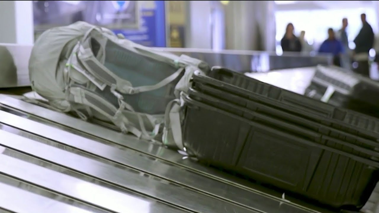 Tips to avoid ridiculous airline fees