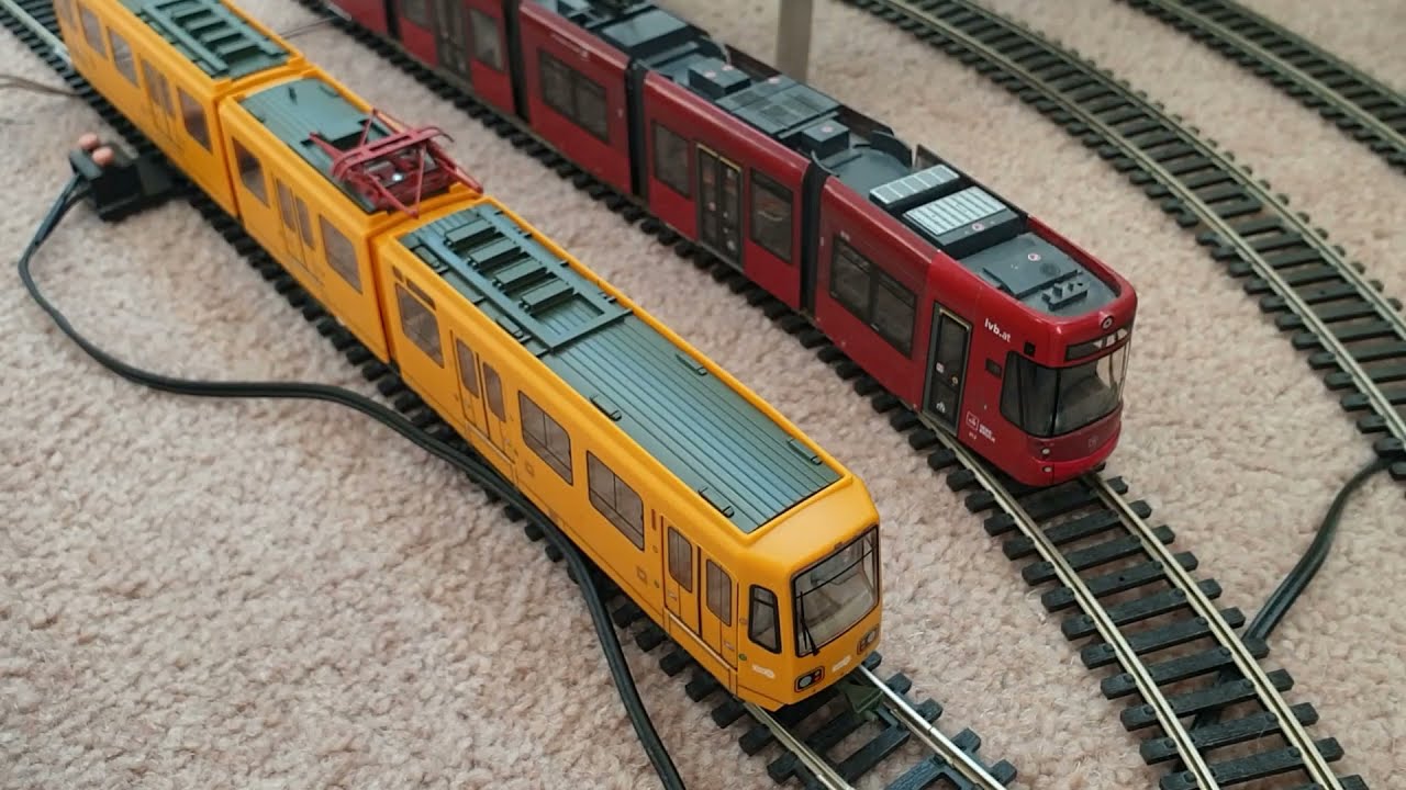 00 Gauge Budapest TW6000 Tram Analogue to DCC conversion