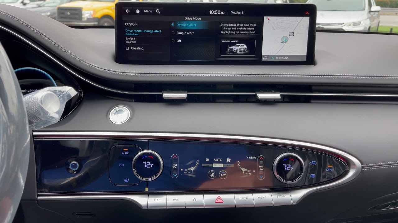 Drive Mode Alert, Brakes, Coasting: 2022 Genesis GV70
