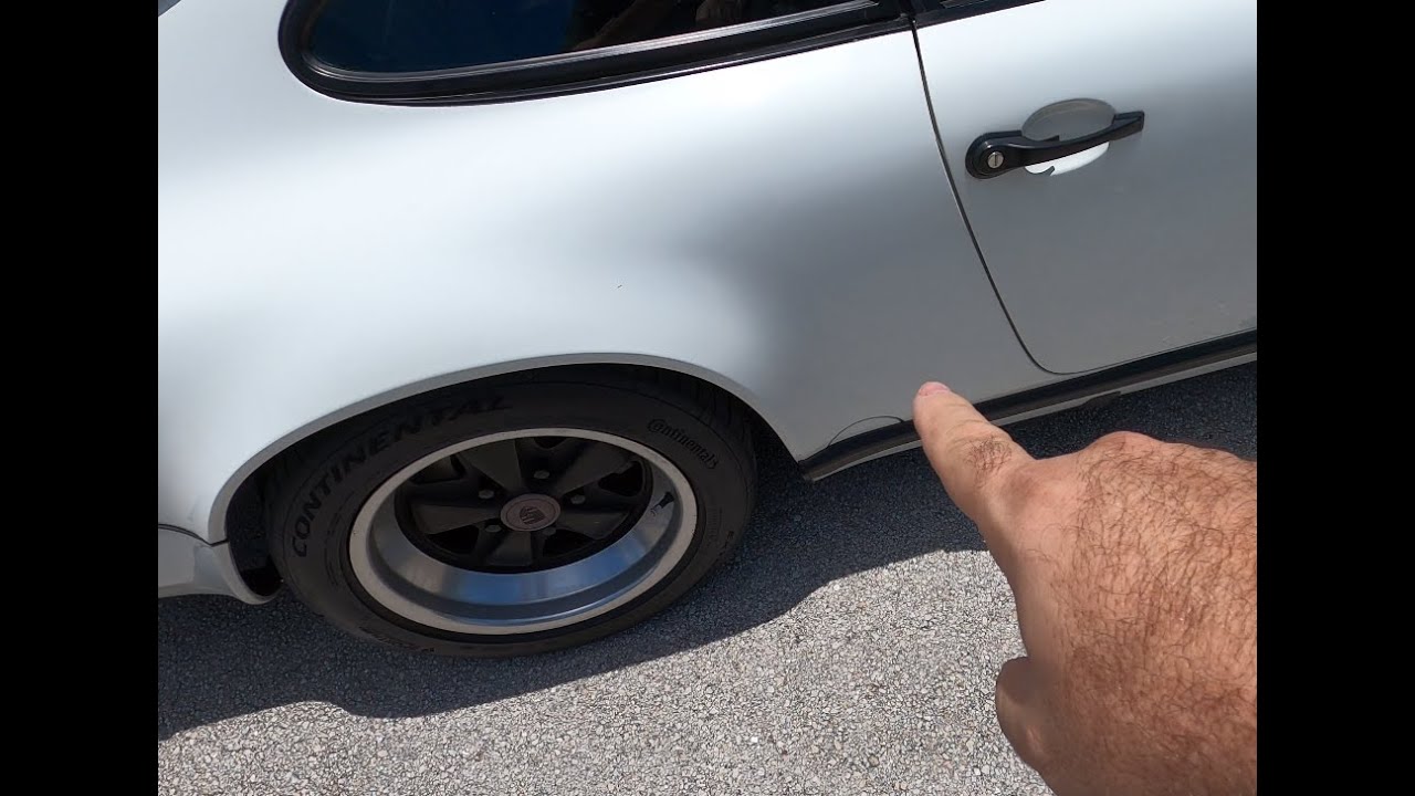 Porsche Carrera 3.2: Pointing out many cool and unique features that have made this car an icon.
