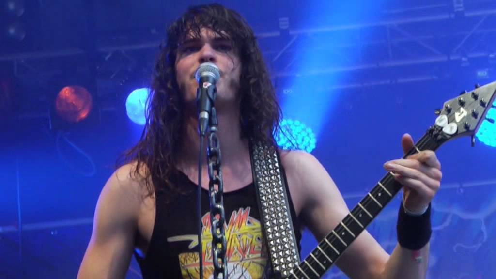 EVIL INVADERS - Victim Of Sacrifice + Evil Invaders [live at KIT XVI]