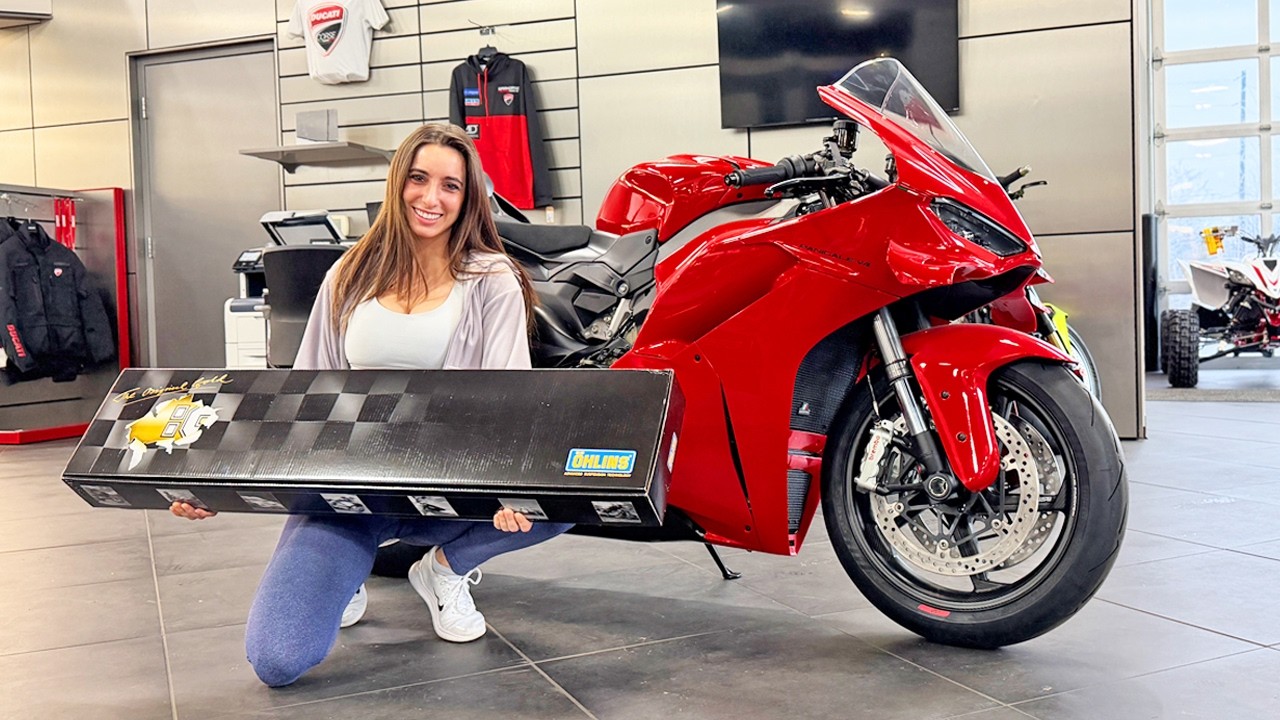 Значительное обновление для моего Ducati Panigale V4 2025 года выпуска!!!