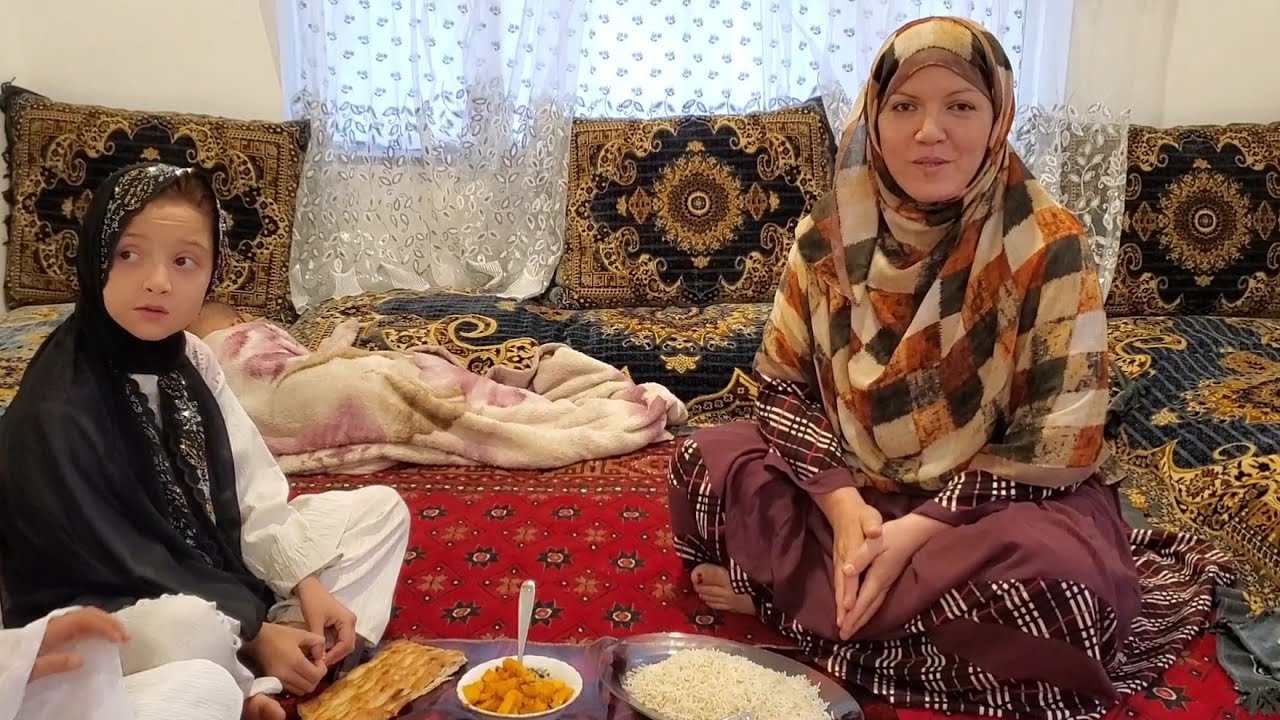 آشپزی پختن برنج و قورمه کچالو بیننده باشید 