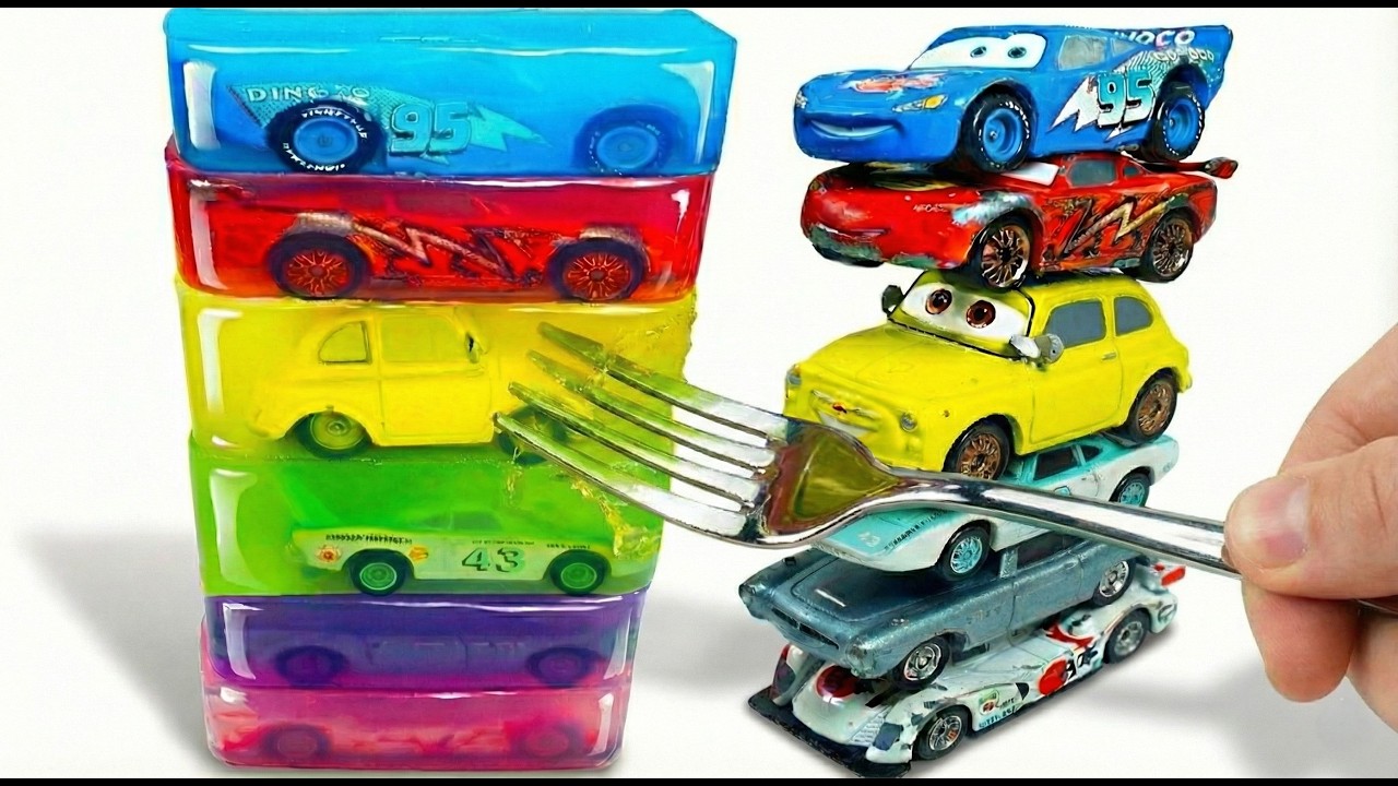 Lightning McQueen Disney Cars! Satisfying Jelly Cutting Tomica Edition vol. 13