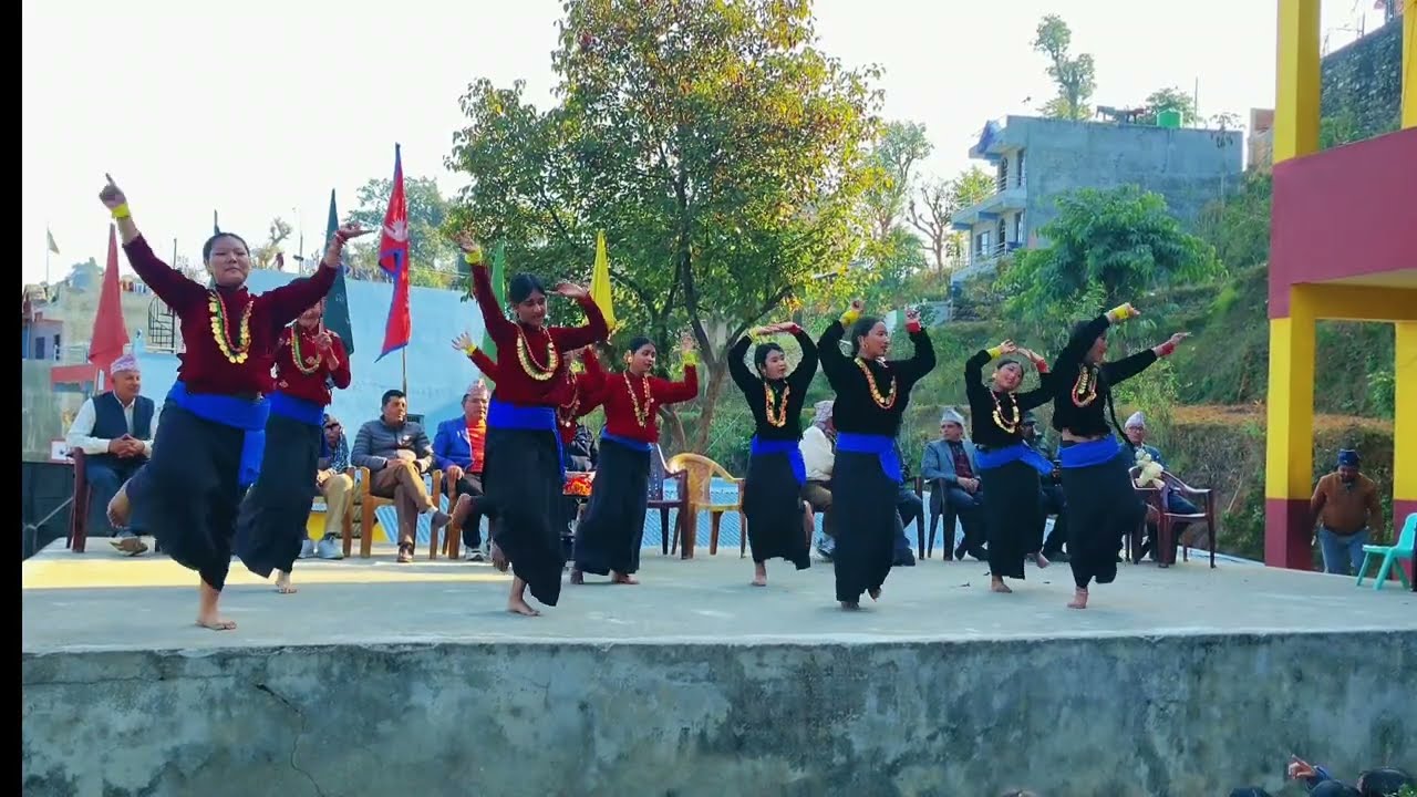Nyauli Banaimaa, Majhi Dai, The Gyanbag School, Class 9,  Gorkha #Nepalisong #trending 