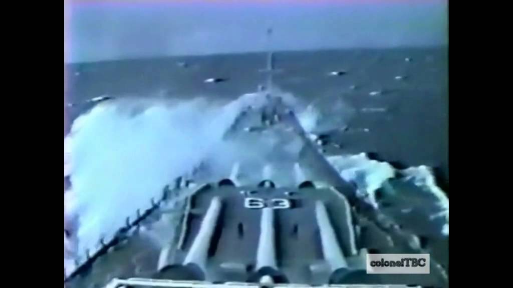 Battleship USS Missouri (BB-63) in heavy seas! - 1980s