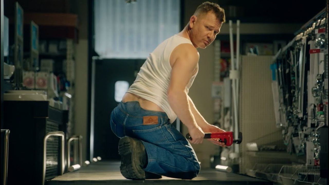 Dignity Anti-butt crack Plumber Denim Jeans - Canac Commercial