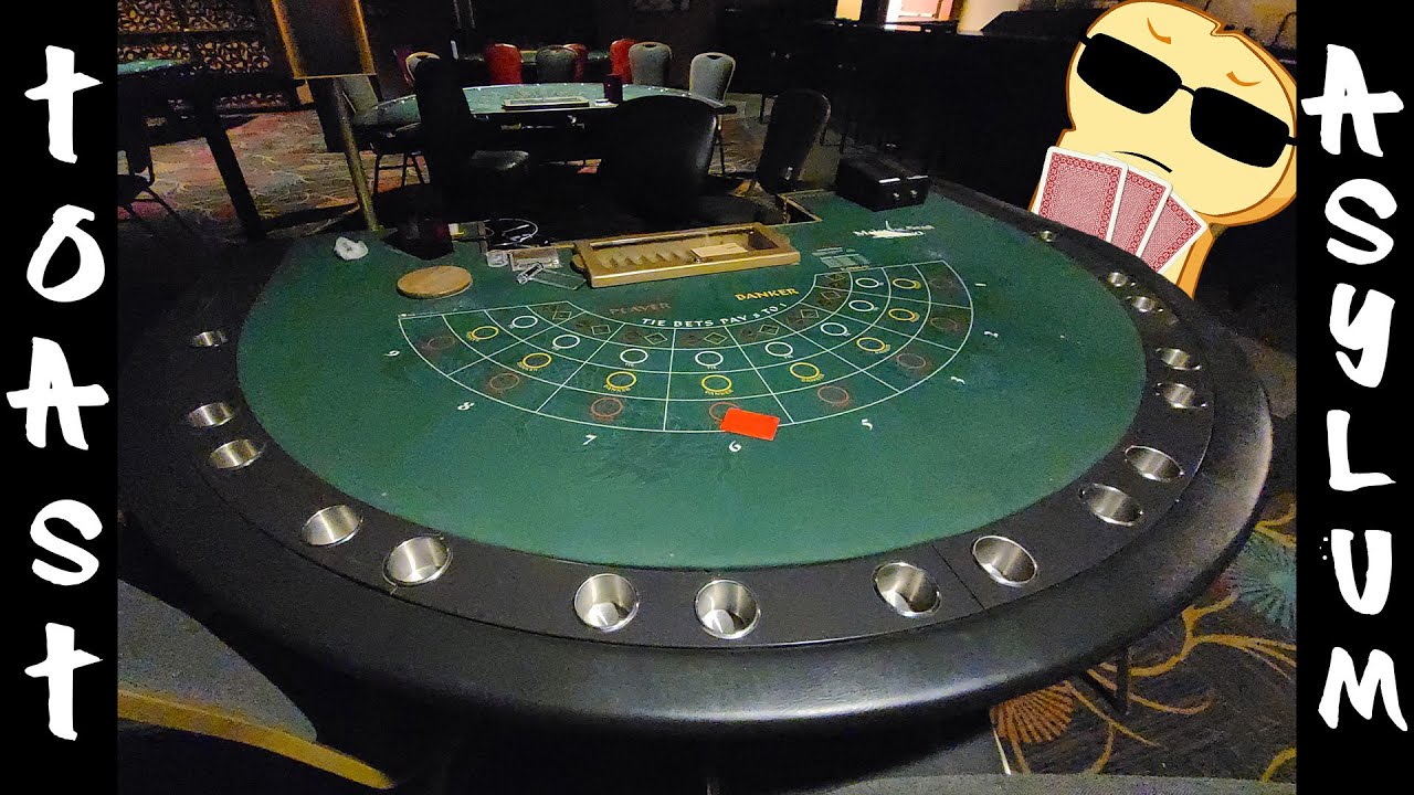 Sneaking into an ABANDONED CASINO SHIP