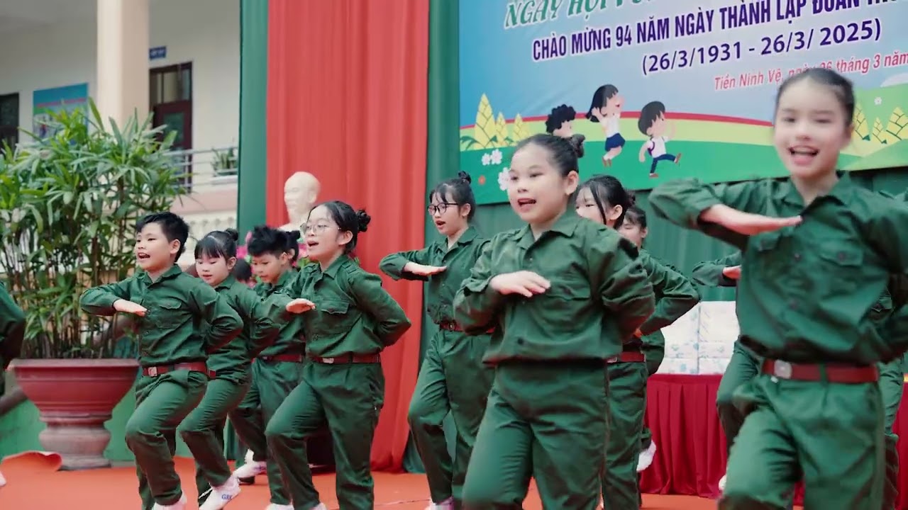 5A6 TH Tiền An TP Bắc Ninh Liên khúc Một vòng Việt Nam- Khát vọng tuổi trẻ (Dân vũ)