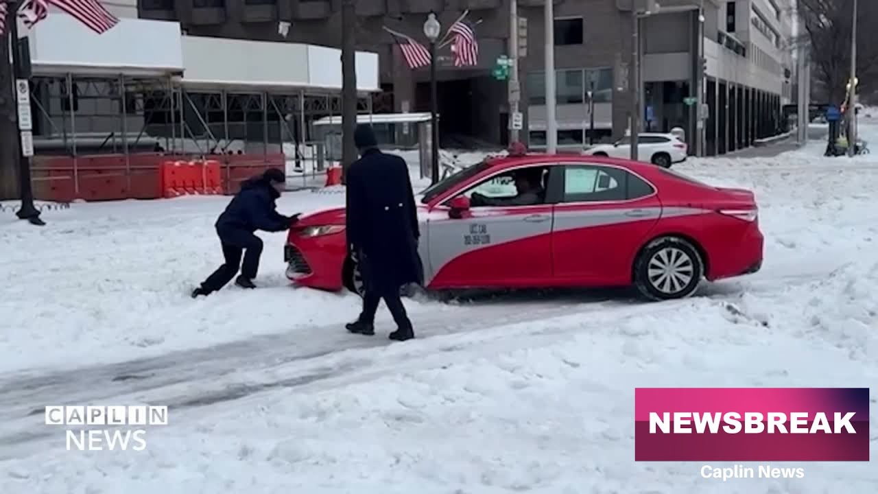 Northeast U.S. freezes over after major winter storm