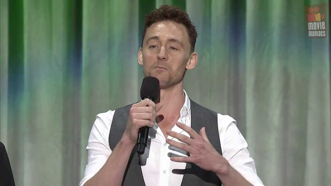 Tinkerbell and the Pirate Fairy | Tom Hiddleston & Christina Hendricks @ Disney D23 Anaheim