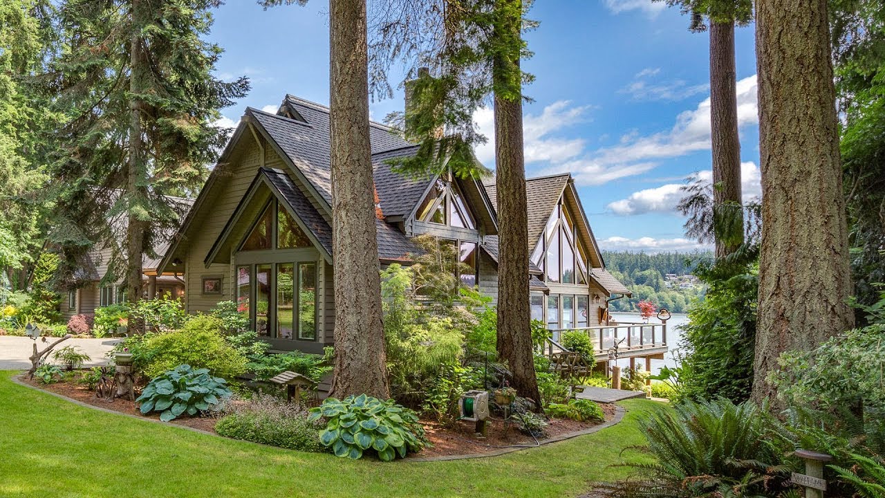 5485 Arrowhead Pl, Poulsbo WA 98370