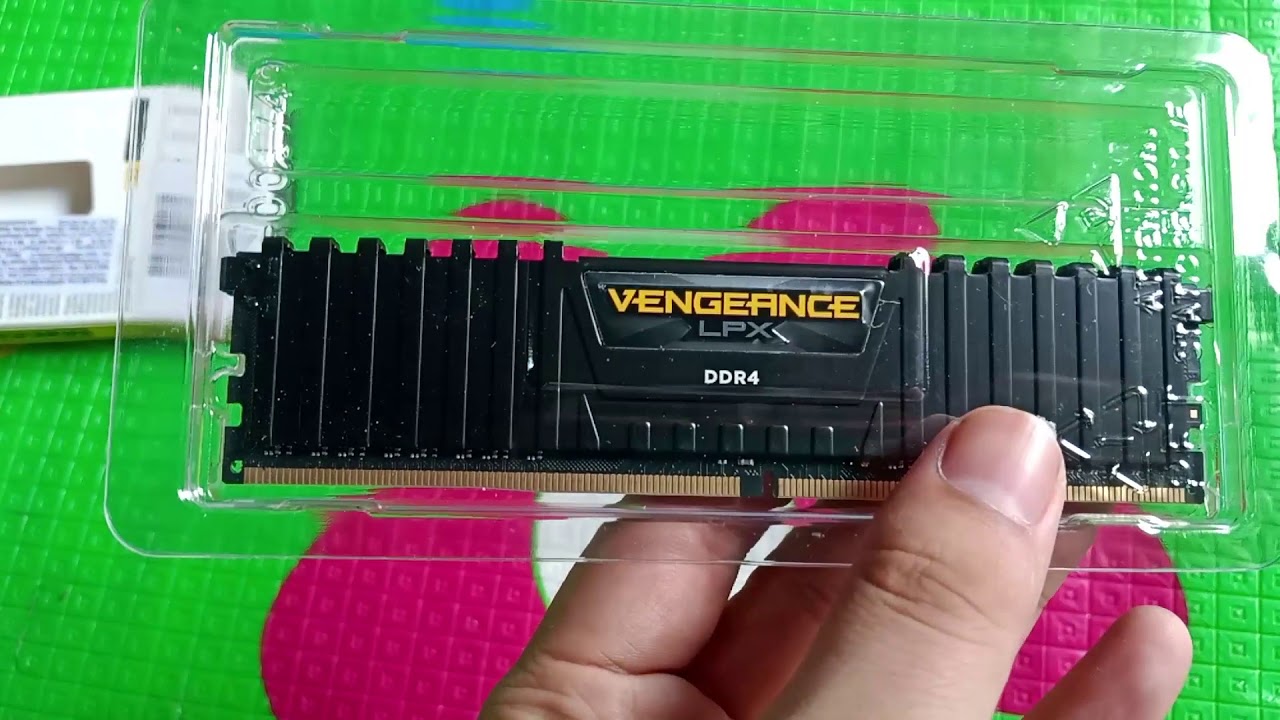 Corsair Vengeance LPX 8GB DDR4 3000 PC4 24000 C16 PC Memory CMK8GX4M1D3000C16