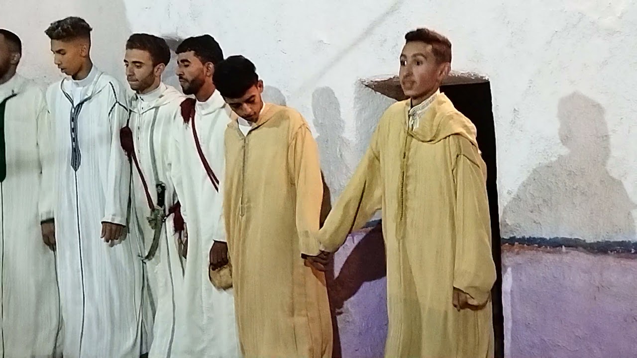 المرجو اشتراك في القناه يوسالكوم كول الجديد معاء فرقة احوش منتاݣاء نحنو في اشاراء في ايمونسابة
