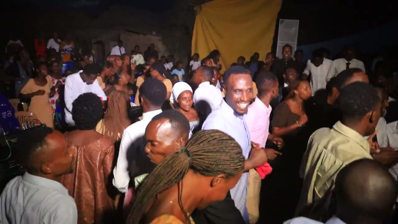 NAKIVALE HABAYE UMUNEZERO UDASANZWE MUMUKUNGA HAMWE NA WINNER'S FAMILY KUVA KAMPALA 🇺🇬