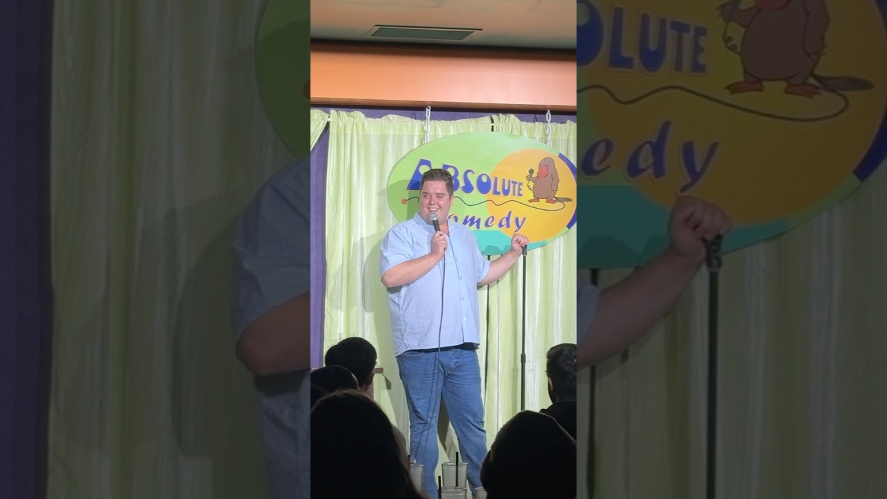 Welcoming newcomers to Canada 🇨🇦 | Ryan Durgy at Absolute Comedy Toronto #funny #comedy #standup