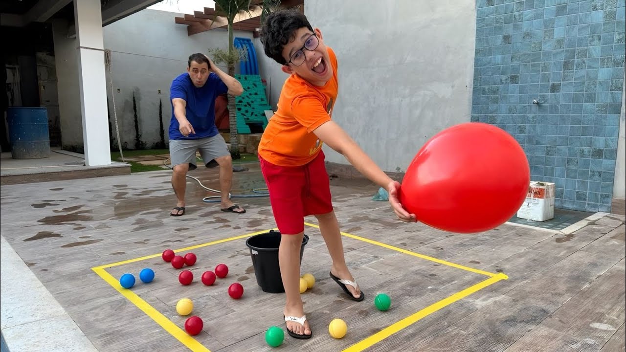 QUEM VAI CONSEGUIR PEGAR  MAIS BOLINHAS COLORIDAS