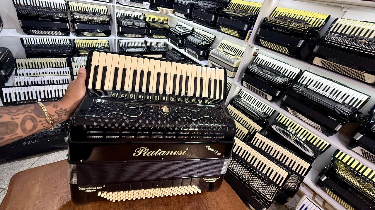 Acordeon Piatanesi Super IVS