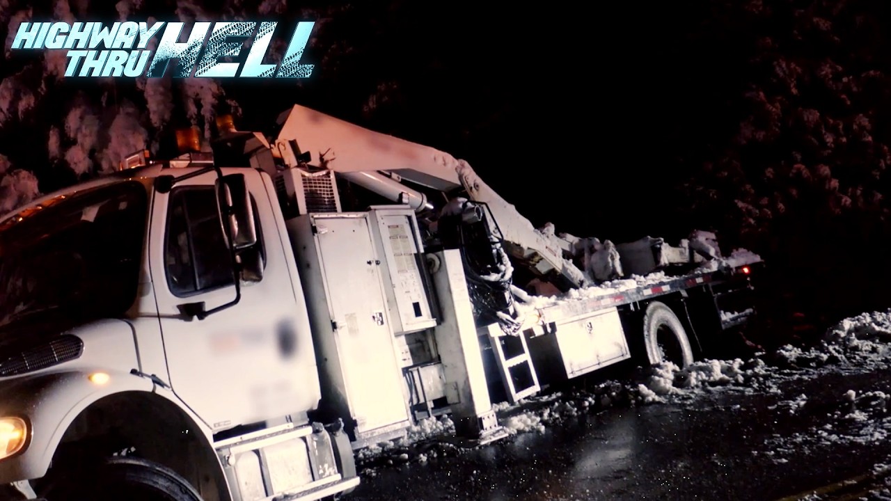 Heavy Snow Pushes MSA’s 12 Ton Wrecker to the Limit | Highway Thru Hell
