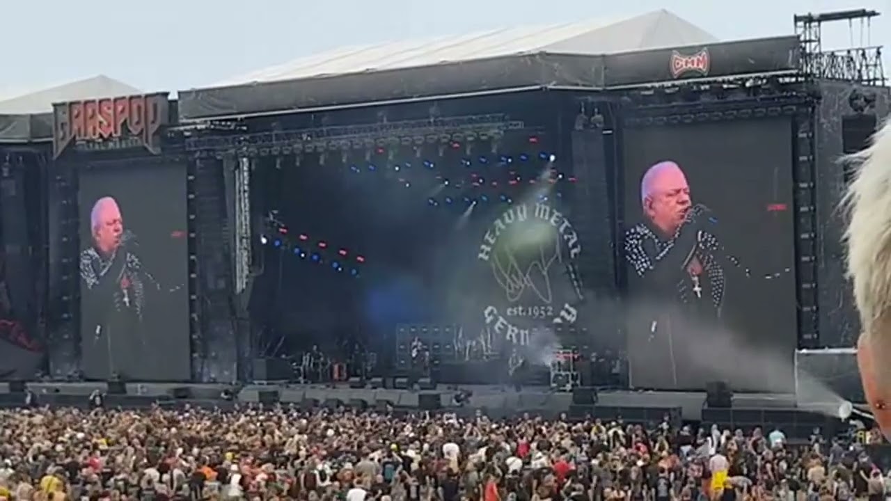 DIRKSCHNEIDER - 18/06/23 Graspop - Metal heart