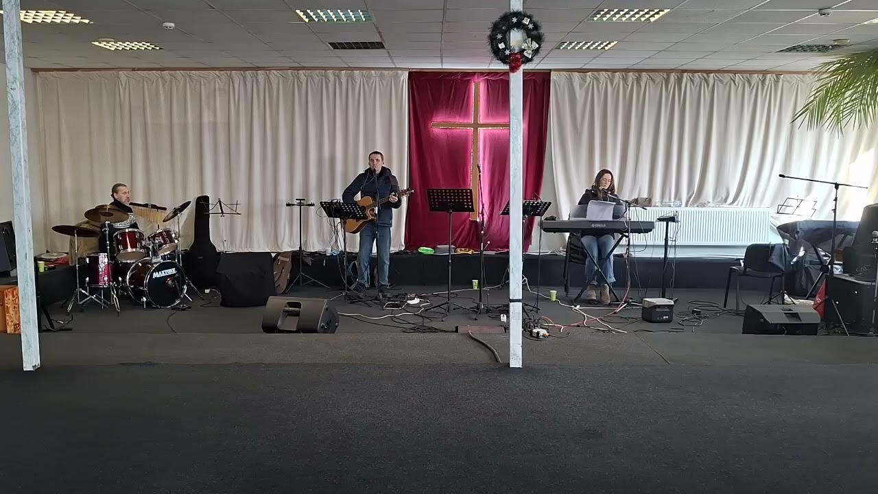 Служіння хвали і поклоніння.Церква