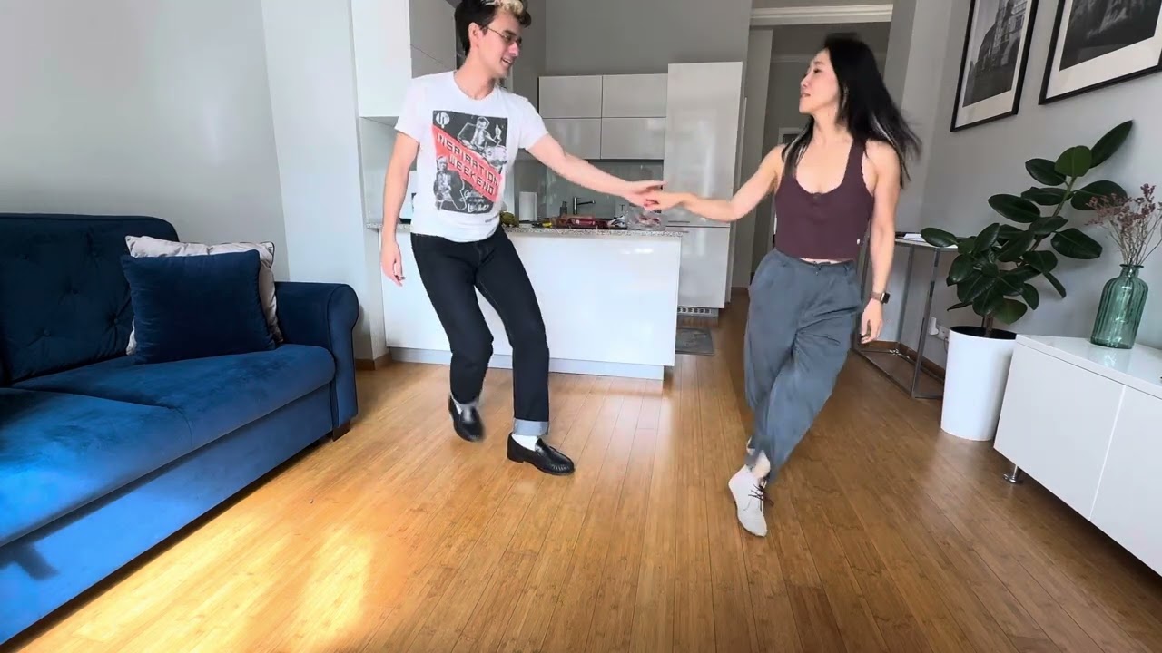 Social Lindy Hop dance @BlakeThiessen and @therealjenniferlee