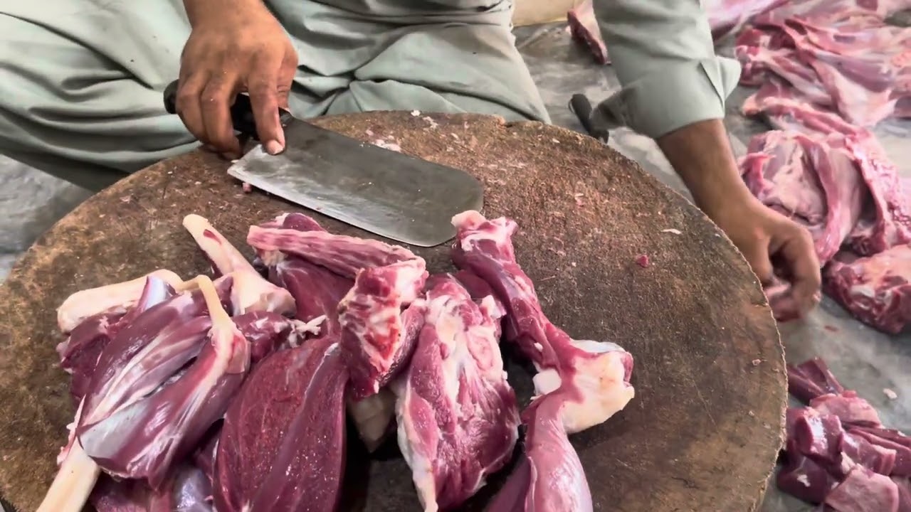 Cutting mutton leg || Goat cutting skill ||