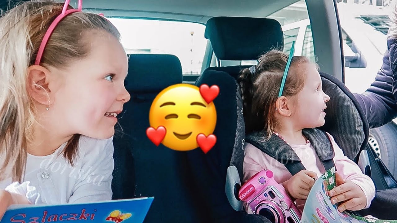 PRZYLECIAŁA DO NAS BABCIA 😍| REAKCJA DZIEWCZYNEK | DLM