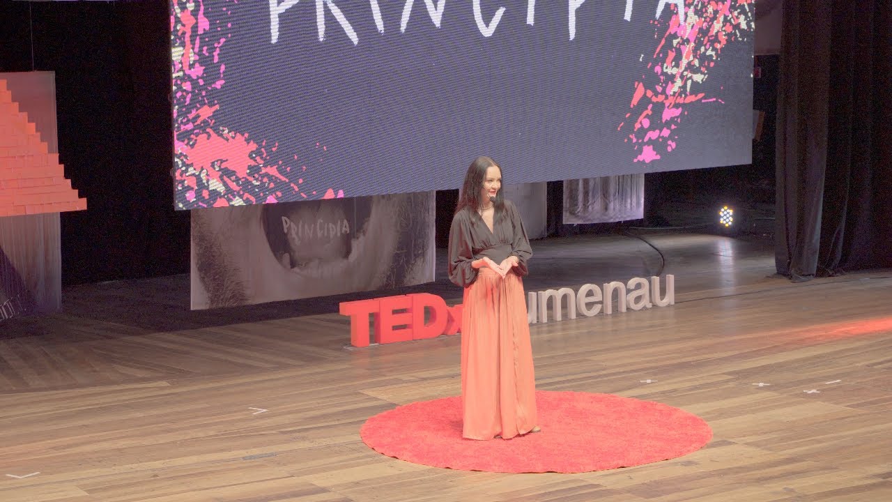 Pequena Defesa à Solidão e ao Vazio | Ana Suy | TEDxBlumenau