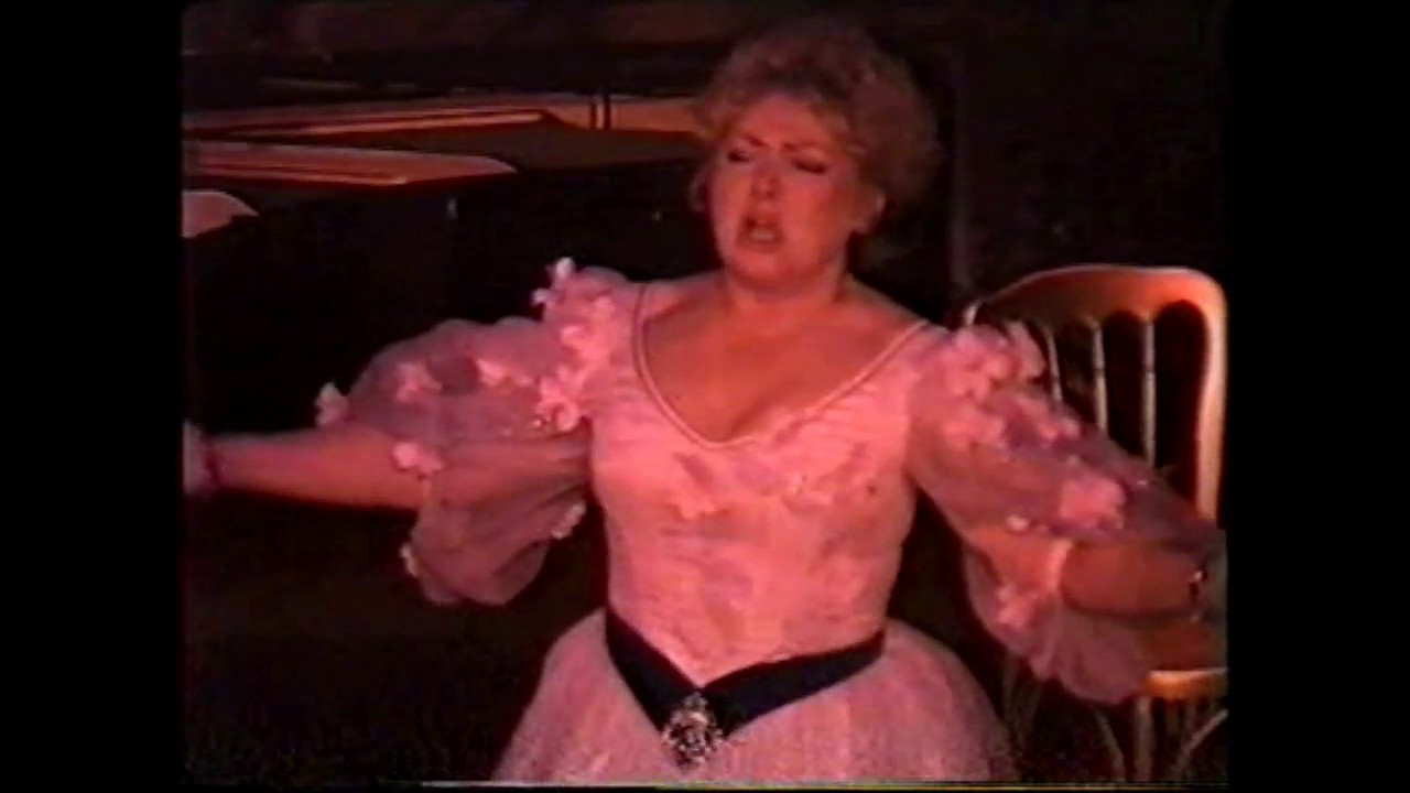 Caroline Dumas - Tosca - G. Puccini