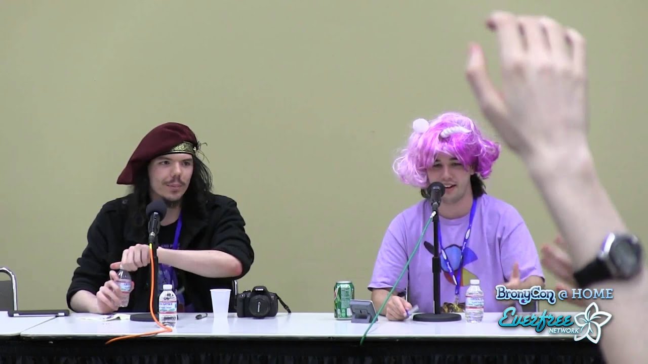 BronyCon 2013   BronyCurious   DigiBrony