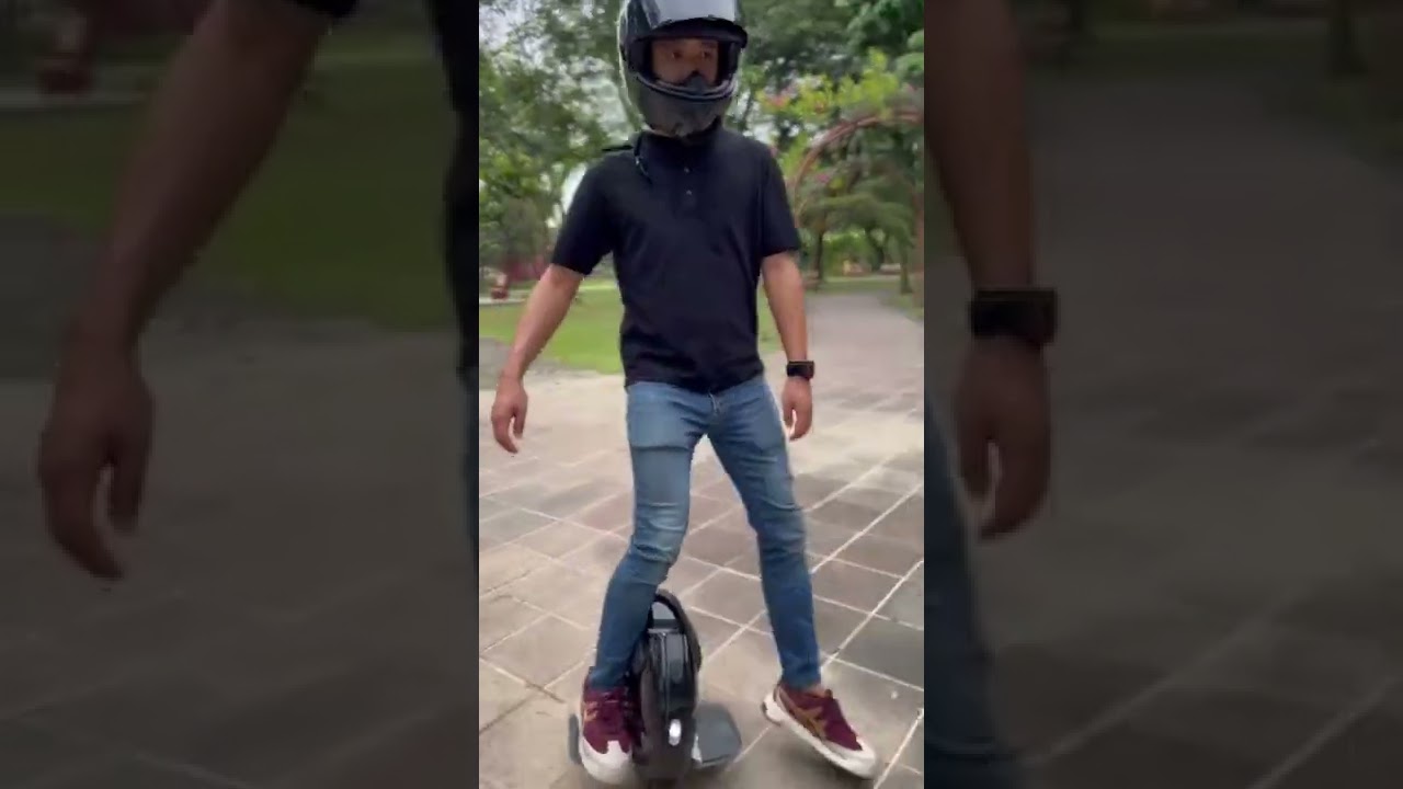 Kingsong 14M by ScooterzMalaysia