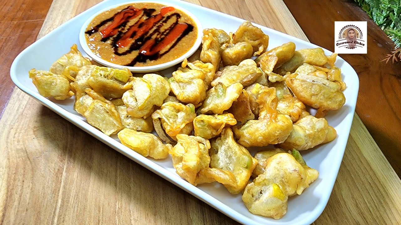 Batagor Ala Jajanan Anak SD. Komplit dengan Sambel Kacang.