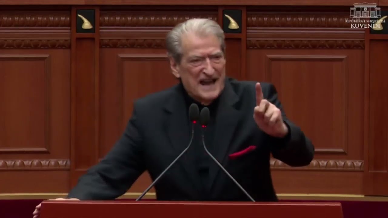 “Emëroni ministra që janë kokë e xhep të lidhur me Ballukun”–Berisha: Çështja e saj është...