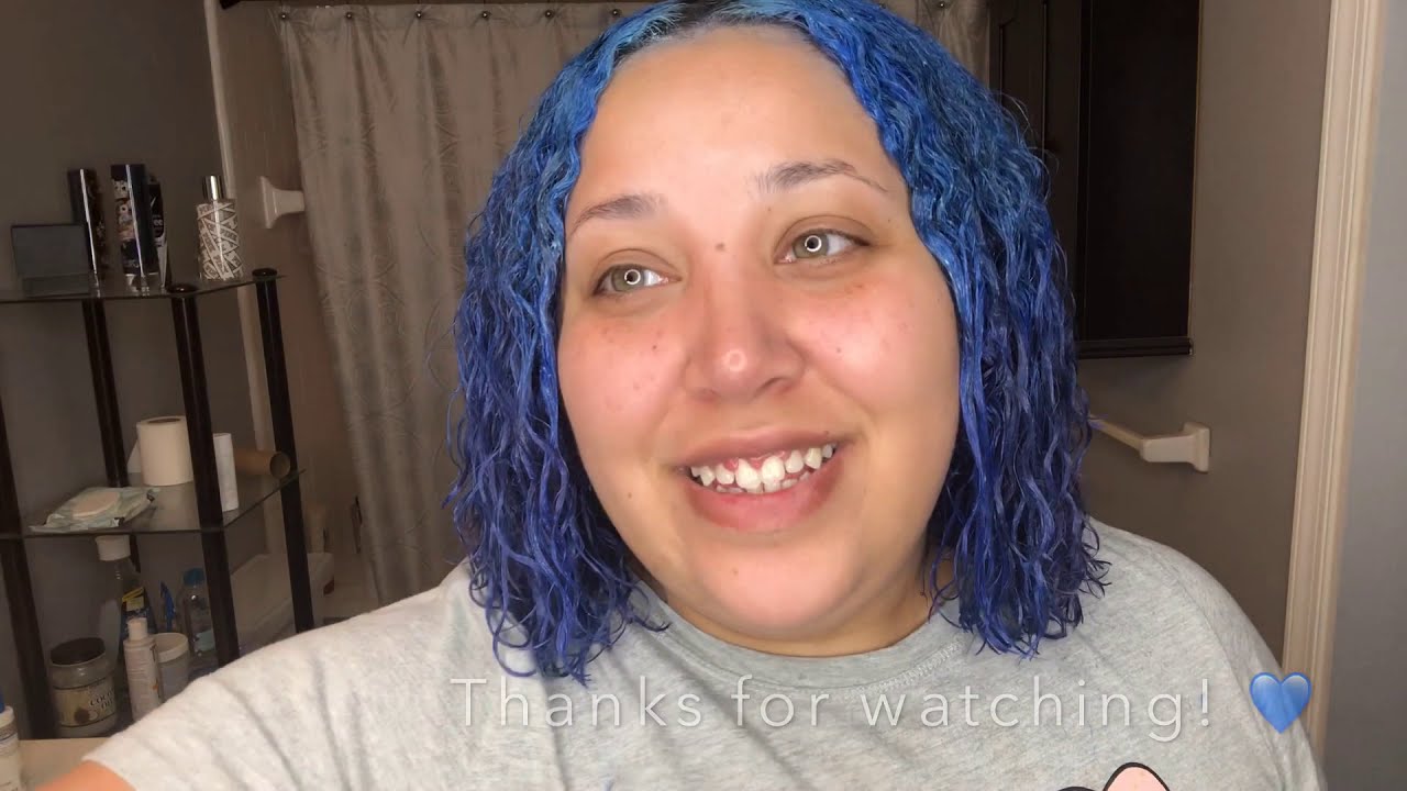 DYING MY HAIR BLUE & CUTTING MY HAIR- ARCTIC FOX POSEIDON