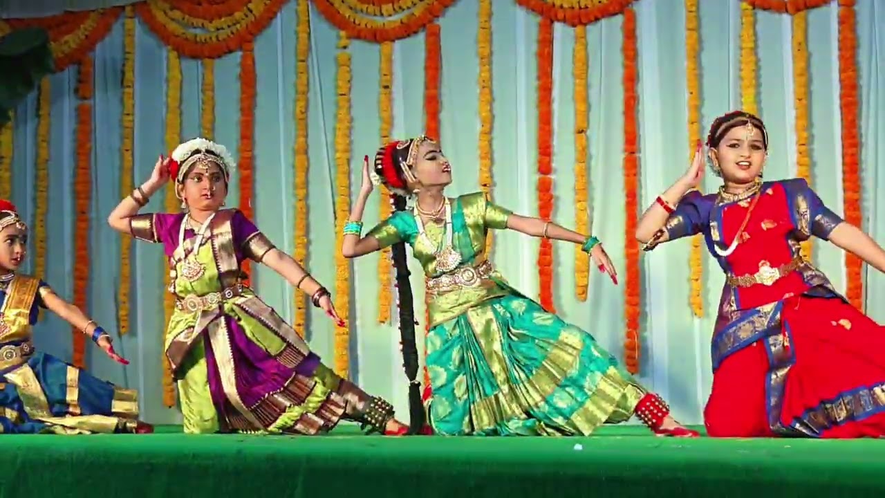 Kids Dance at Thousand Pillar Temple Hanamkonda