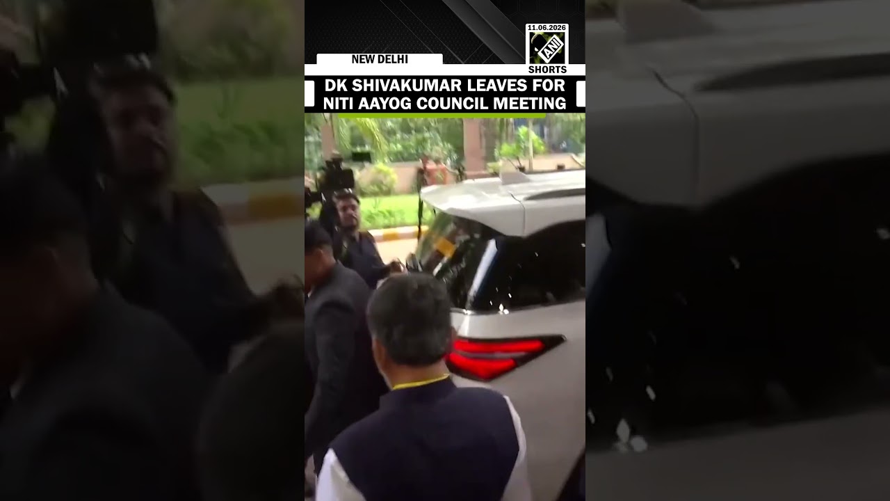 Karnataka CM DK Shivakumar leaves Karnataka Bhavan for 11th NITI Aayog council meeting