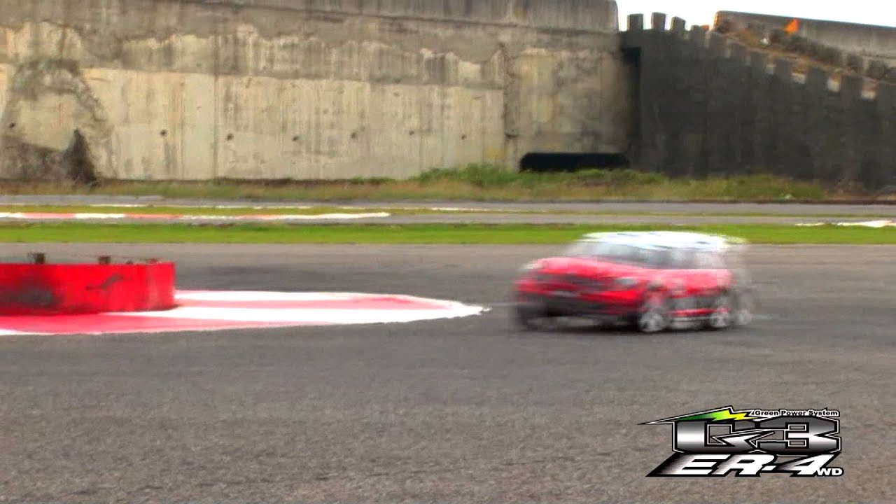 Thunder Tiger - No.6402 EB4 G3- MINI Countryman In Action !!