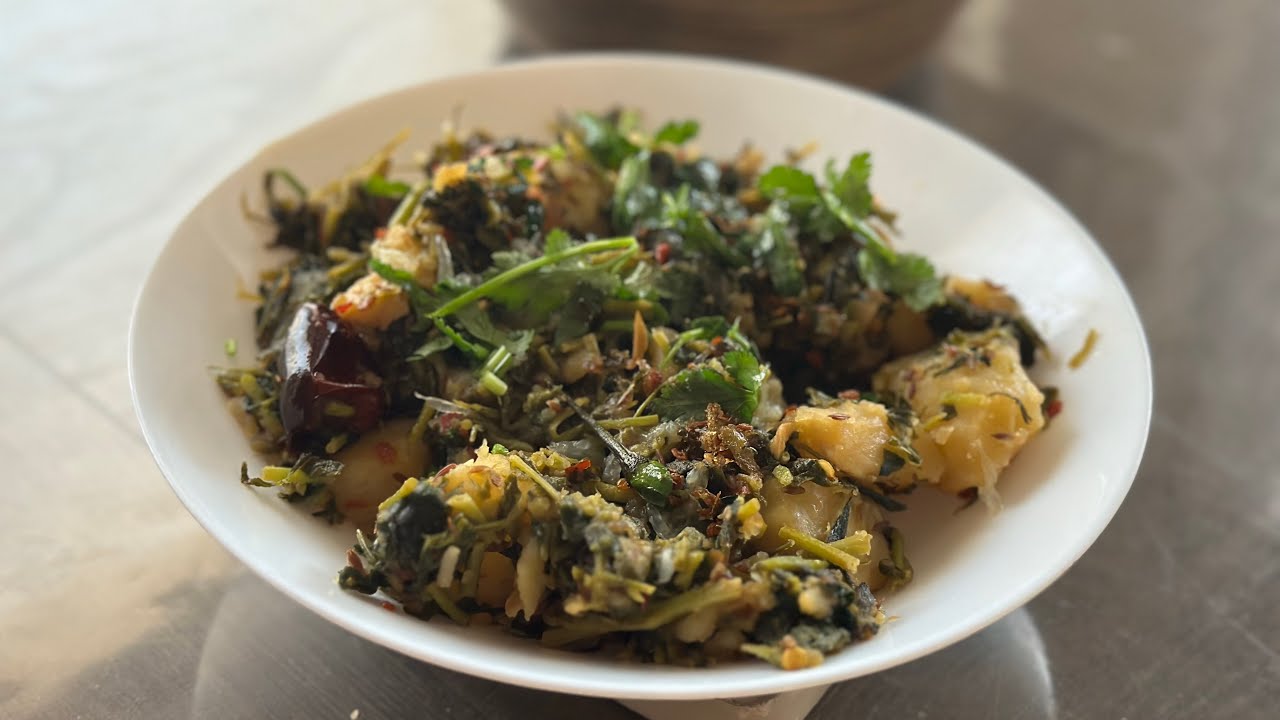 Methi aaloo 🥔🌿 | healthy sabzi 🇵🇰🇺🇸 | #pakistanifood #recipe #food #shorts #indianfood #vegetarian