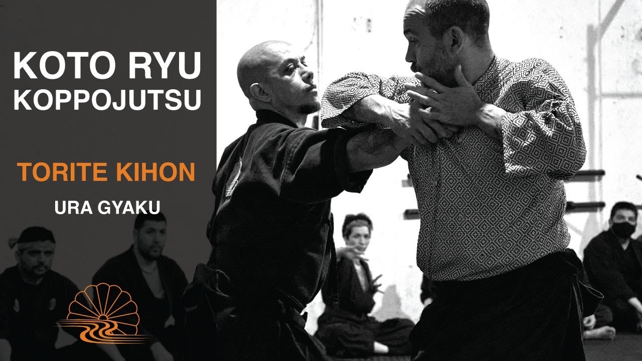Ura Gyaku 裏逆 from the Koto Ryu Koppojutsu Torite Kihon.