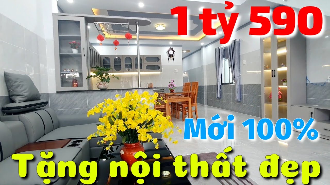 Nhà đẹp 9,9 điểm mới xây lầu lửng 3 phòng ngủ 3 toilet sân ô tô gần chợ Quốc lộ 22B giáp TP Tây Ninh