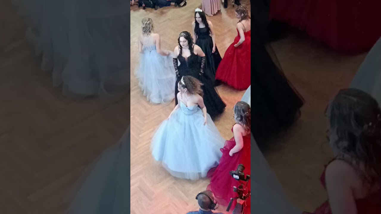 Aneta Kukiova Rakovnik Maturiťák CR4