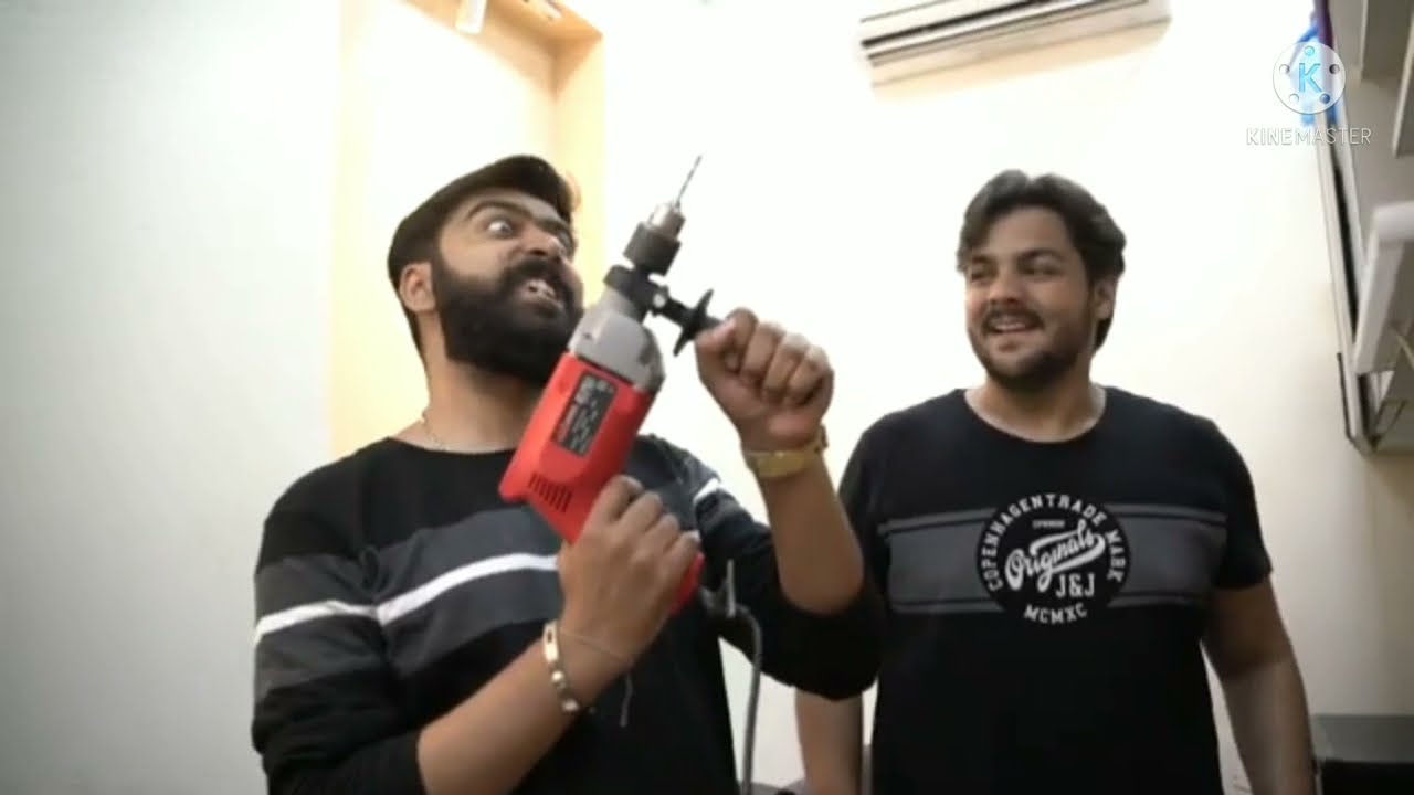 nokia 3310 ka power🤣🤣 @ashishchanchlani