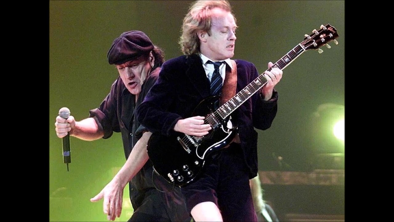 AC/DC- Satellite Blues (Live Air Canada Centre, Toronto Canada, Aug. 11th 2000)