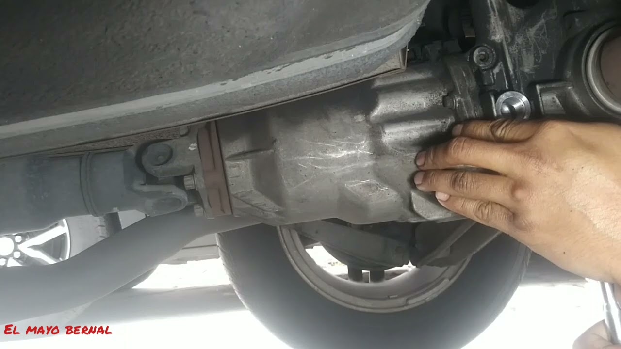 LE CAMBIO EL ACEITE A DIFERENCIAL DE HONDA CRV 2000 POR PRIMERA VEZ