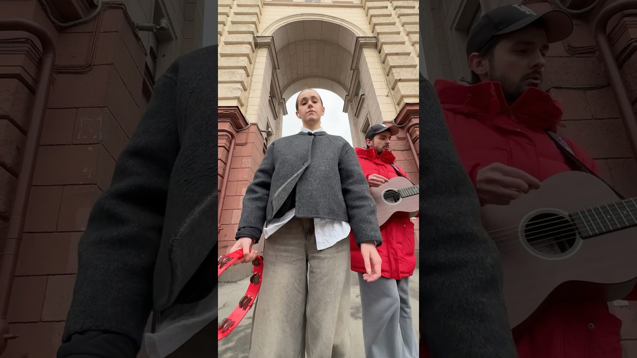 Летели искры от костра души &hellip; ✨ #сестрёнка #пожар