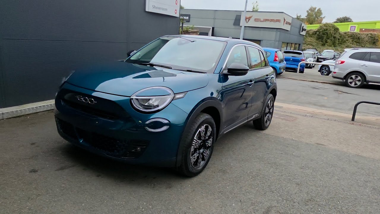 Fiat 600 Hybrid Ocean Green - Northampton