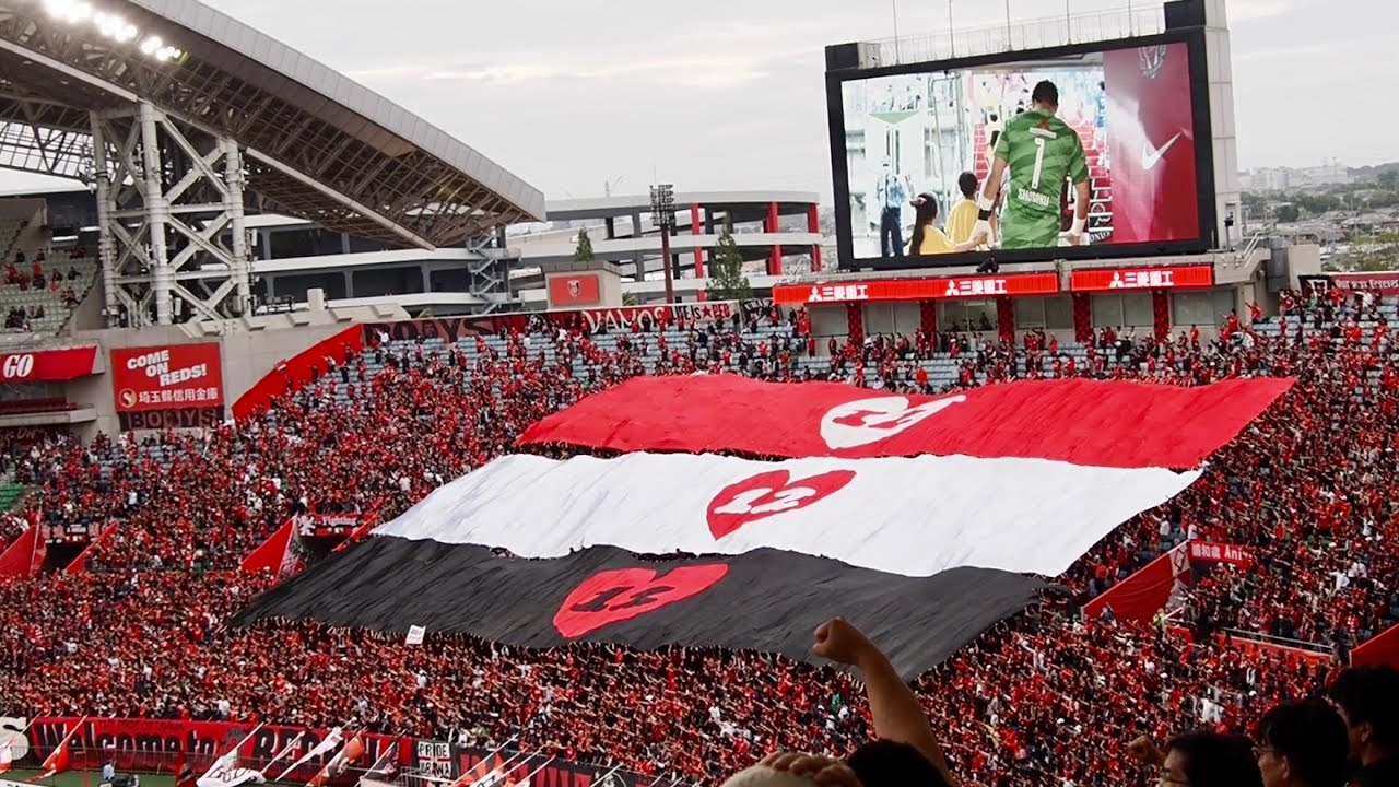特大の浦和レッズコール→威風堂々→大脱走。選手入場、キックオフ  2024年5月6日(月•休) J1 浦和レッズ vs 横浜F・マリノス @ 埼玉スタジアム2002