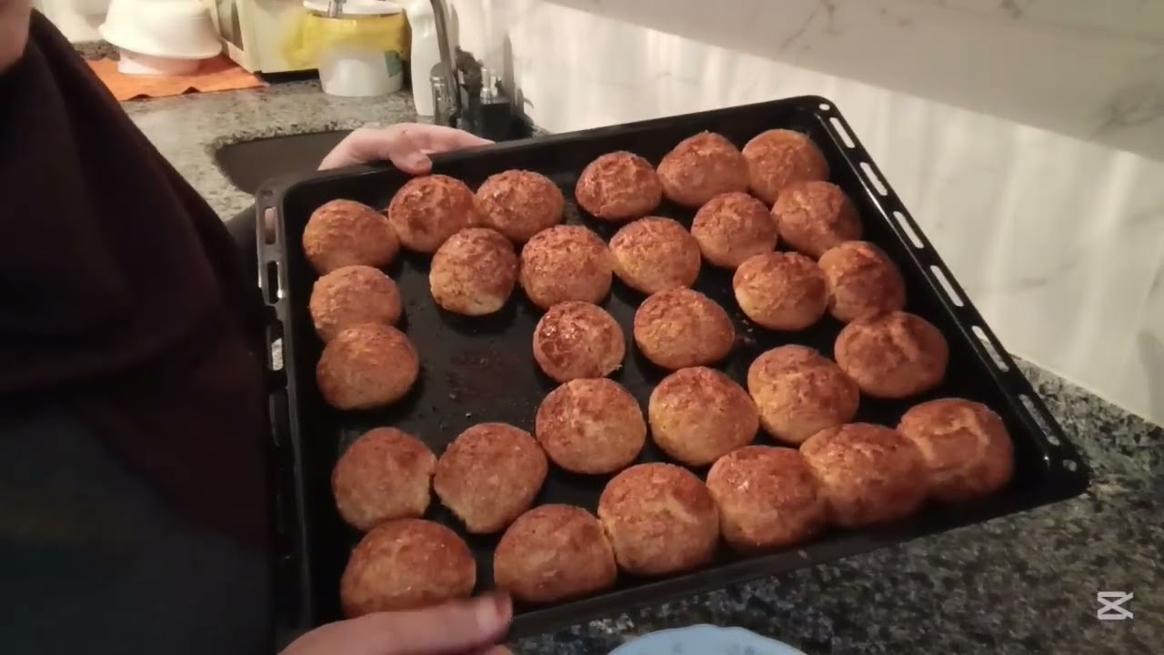 Mis gibi kokusuyla portakallı anne kurabiyesi yapalım. Pişerken biten kurabiye